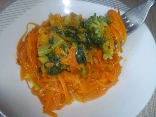 Spaghetti di zucca con verdure