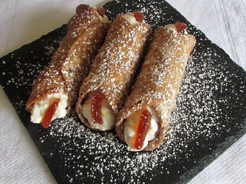 Cannoli di ricotta