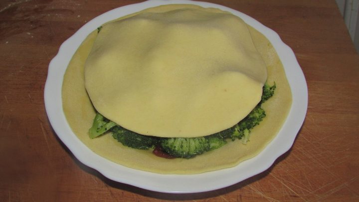 impanata-di-broccoli-e-pomodori-secchi