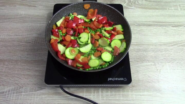 insalata-di-riso-con-verdure-fritte
