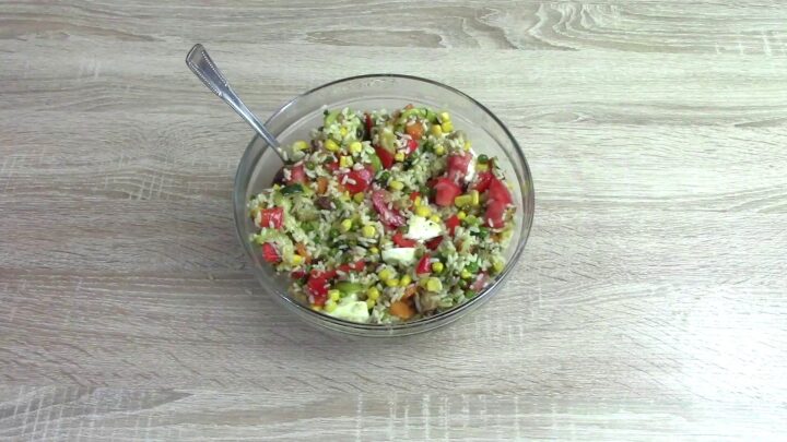 insalata-di-riso-con-verdure-fritte